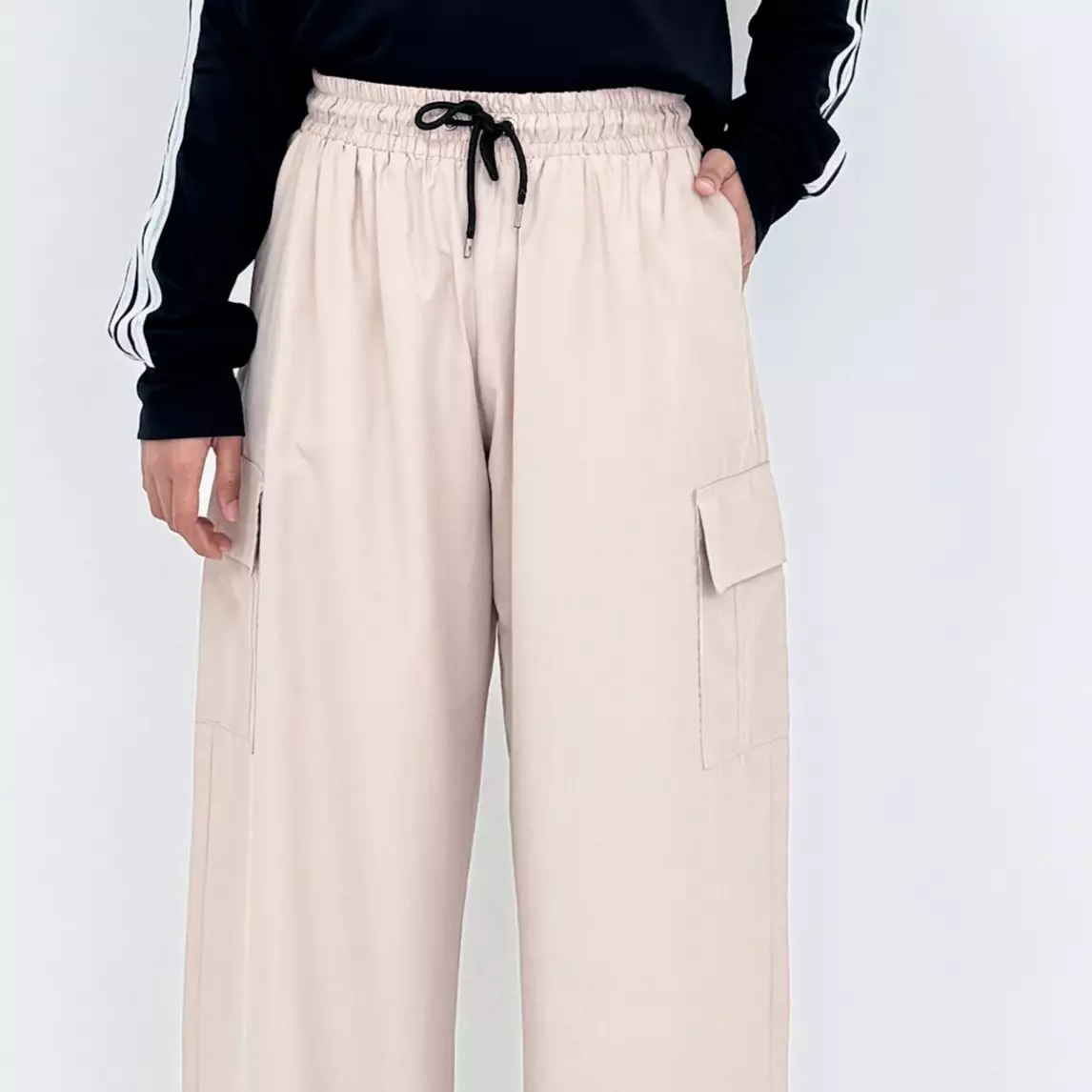 Rey Track Pants [KREM] Celana Panjang Kargo Pria Size L-XL Nylon