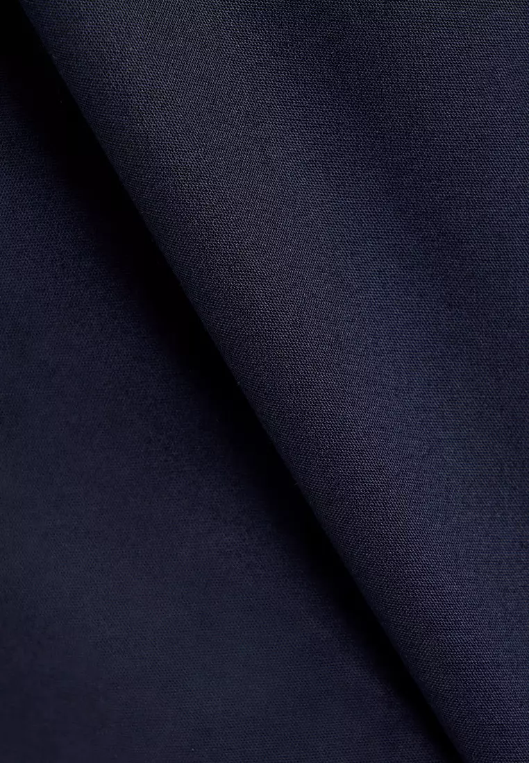 MANZONE - Kemeja Lengan Panjang Pria Jazbe 5 Modern Fit - Black Warna Black