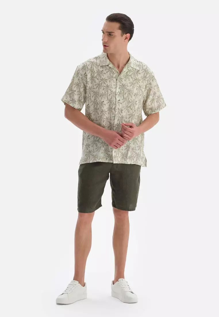 Khaki shorts and new arrivals t shirt