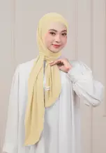 SOFT YELLOW