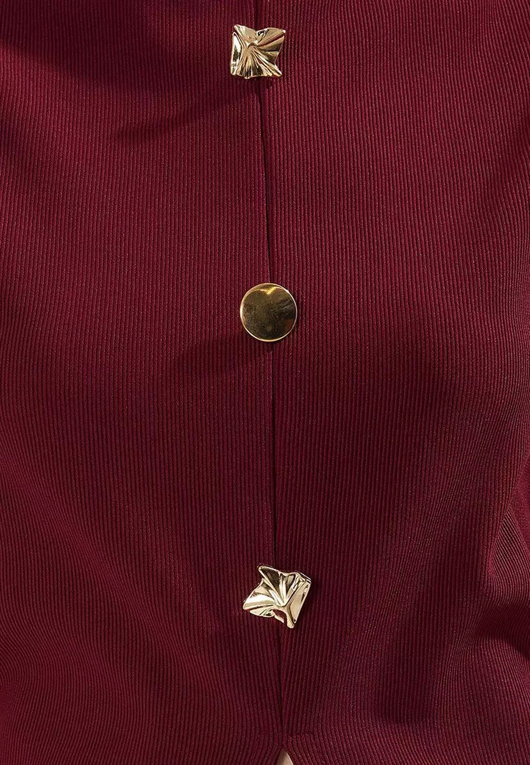 Burgundy Accessory Buttoned Crew Neck Regular Length Vest Knitted Blouse Twoss25Bz00558