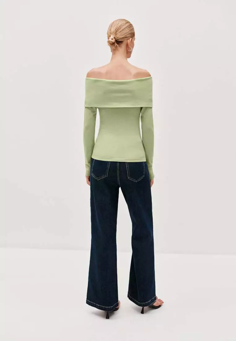 Draped Off-Shoulder Fine Knit Long Sleeve Slim Fit Top