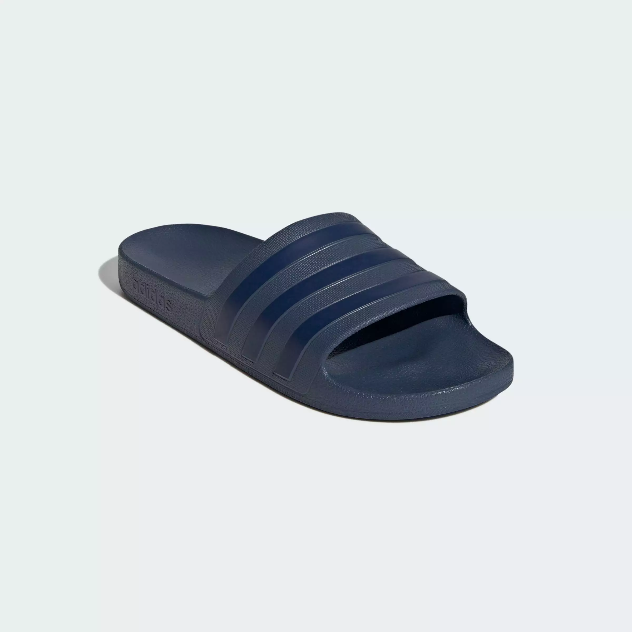 Adilette Aqua Slides