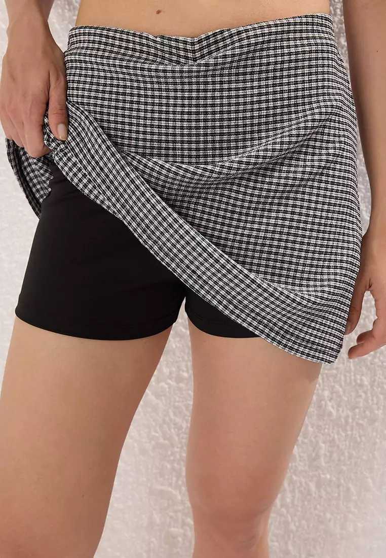 Black Petite Square Stretchy Knitted Skirt Twoss25Et00204