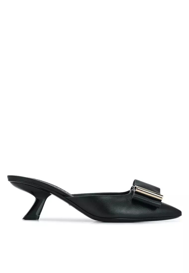 Www salvatore sale ferragamo outlet com