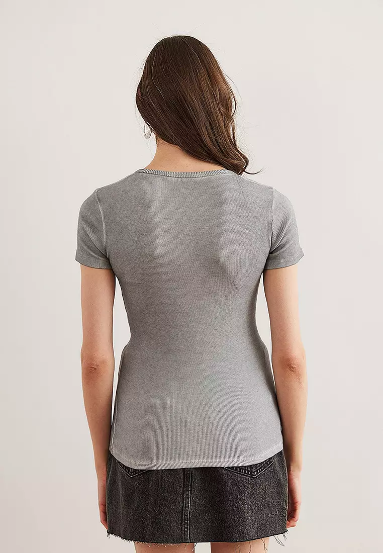 Women's Snap-On Camisole T-shirt BLZ-19000171