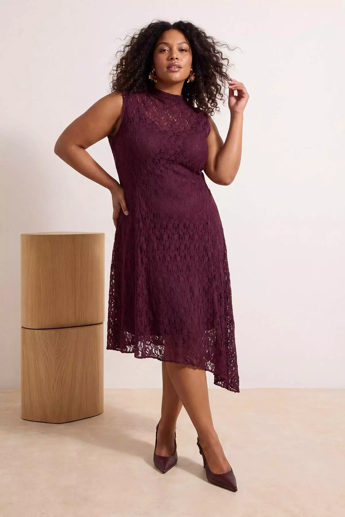 plum lace plus size dress Sydneys Closet SC7428 Size 26 Plum Plus Size Dress Ballgown Lace Shimm