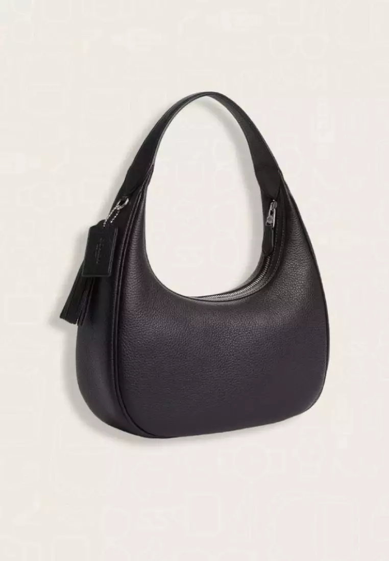 Coach Carmen Shoulder Bag Black