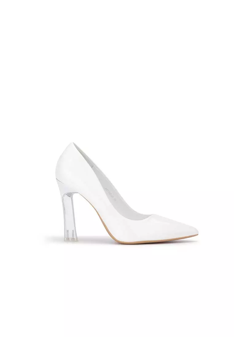 Buy deals white pumps