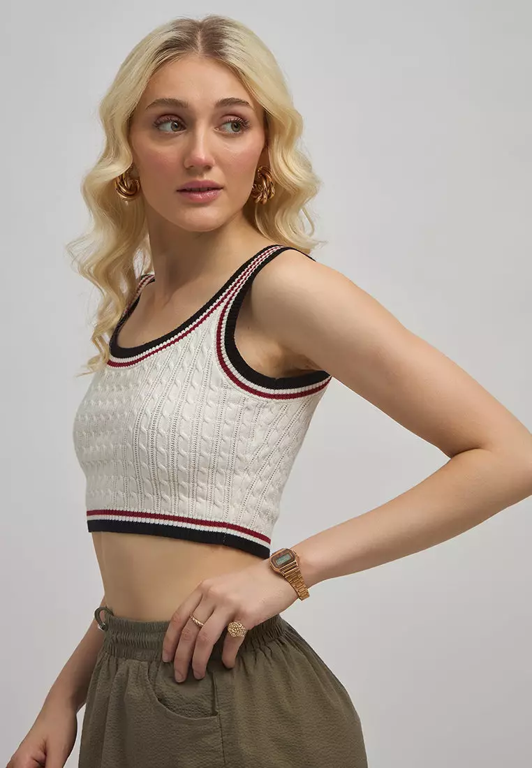 VIRGIO Cotton Fitted Scoop Neck Crop Top