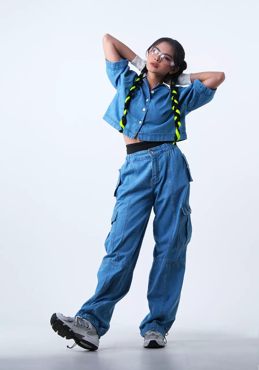 Celana Wanita Denim Cargo Hachi Medium Blue