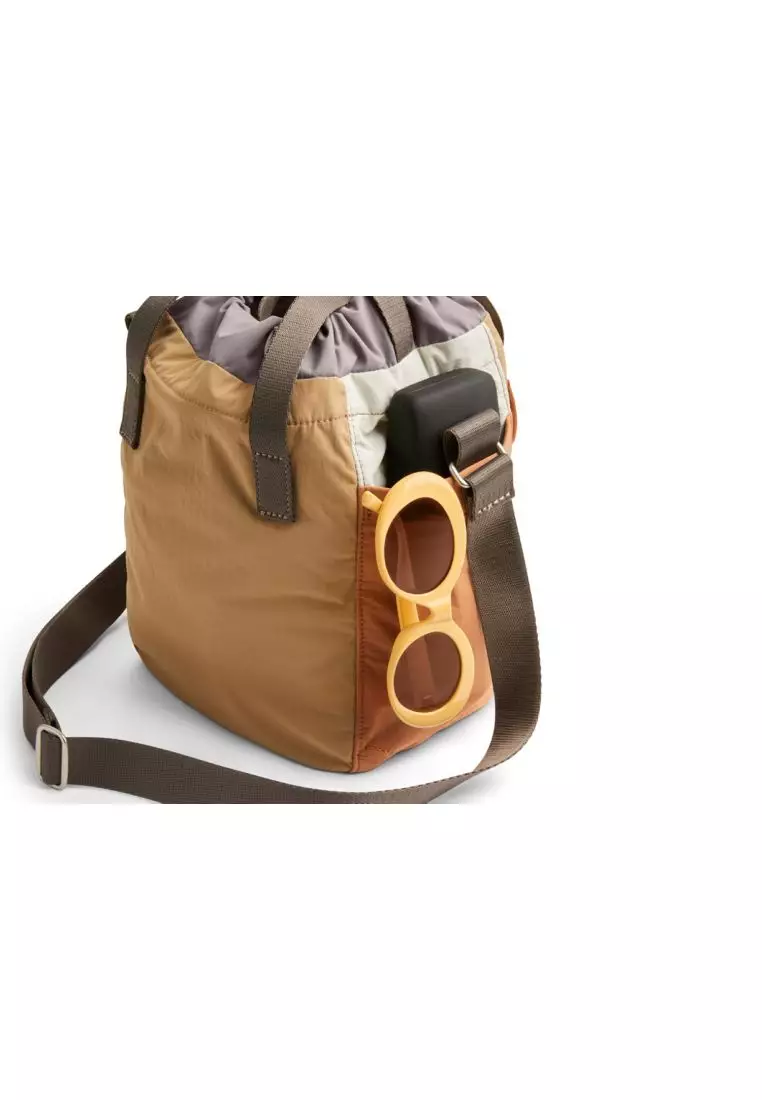 Bellroy Cinch Bucket Bag - Sand Dune