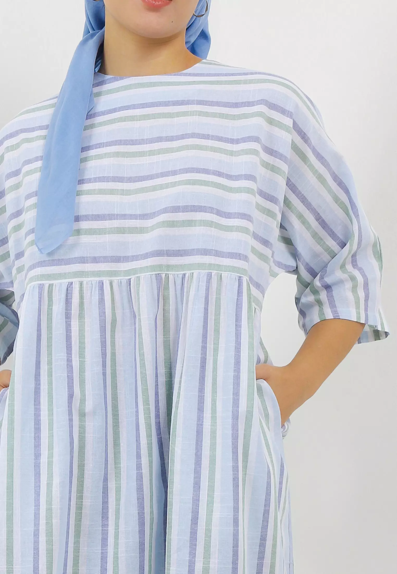 MFMW Syasyi Midi Dress Multicolor Motif Salur