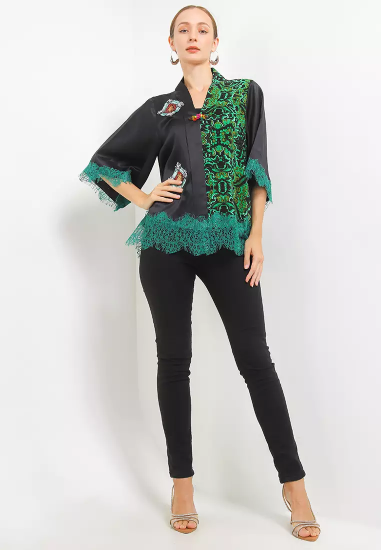 Cape Kartini Kom Batik IKN