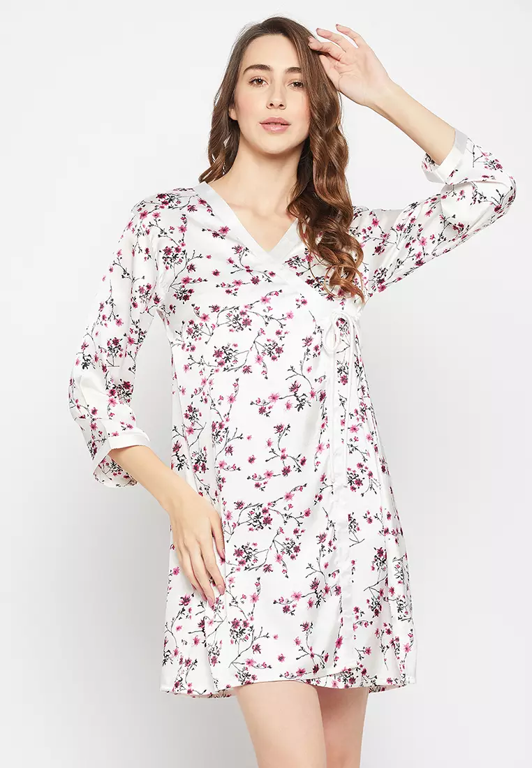 Clovia Chic Basic Short Night Dress & Pretty Florals Robe Set in White - Satin