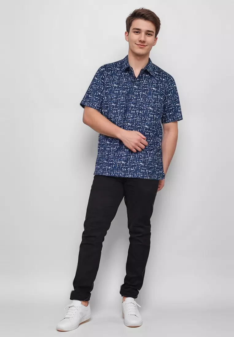 Crocodile DYNO 2026 Navy - Men Shirt Kemeja Lengan Pendek - Relax Fit - Katun