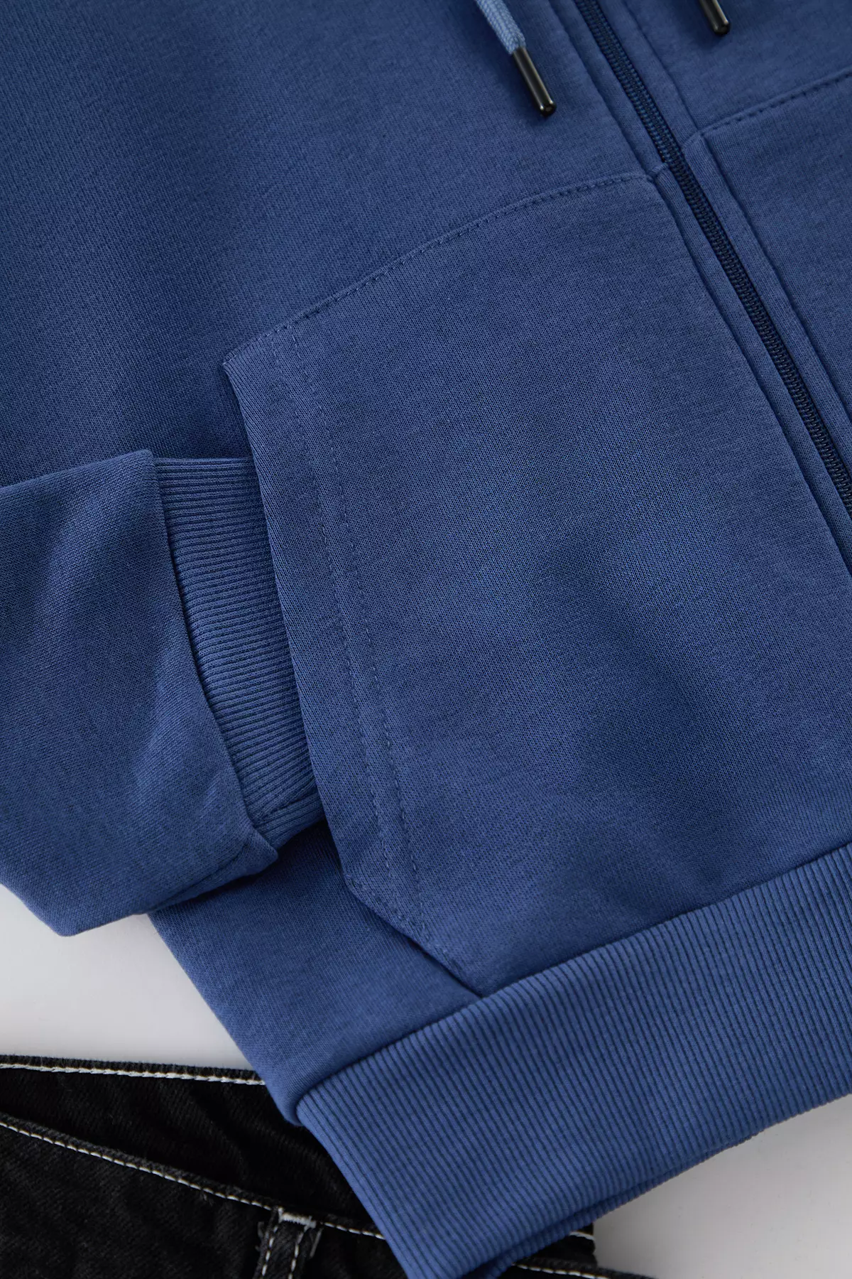 Basic Zipper Hoodie