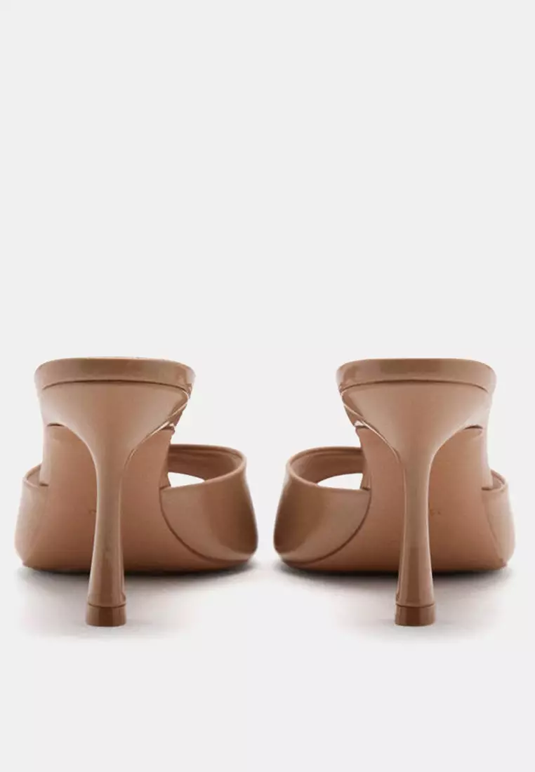 Pointed Heels