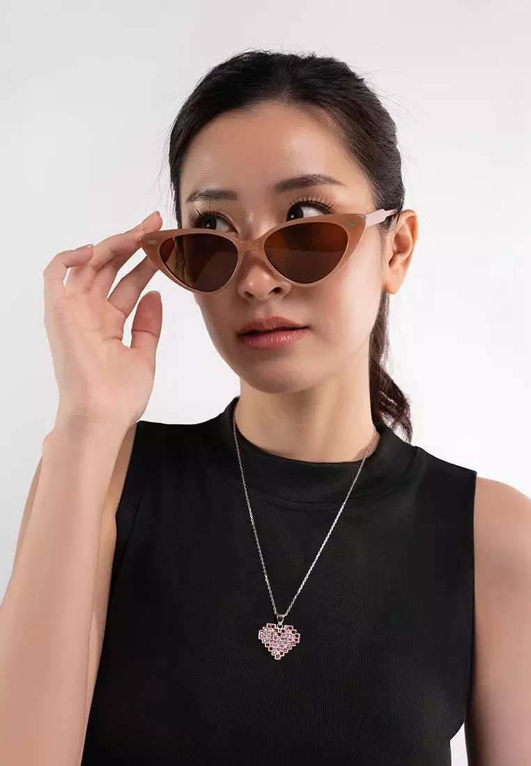 Pixel Pink Heart Pendant 003