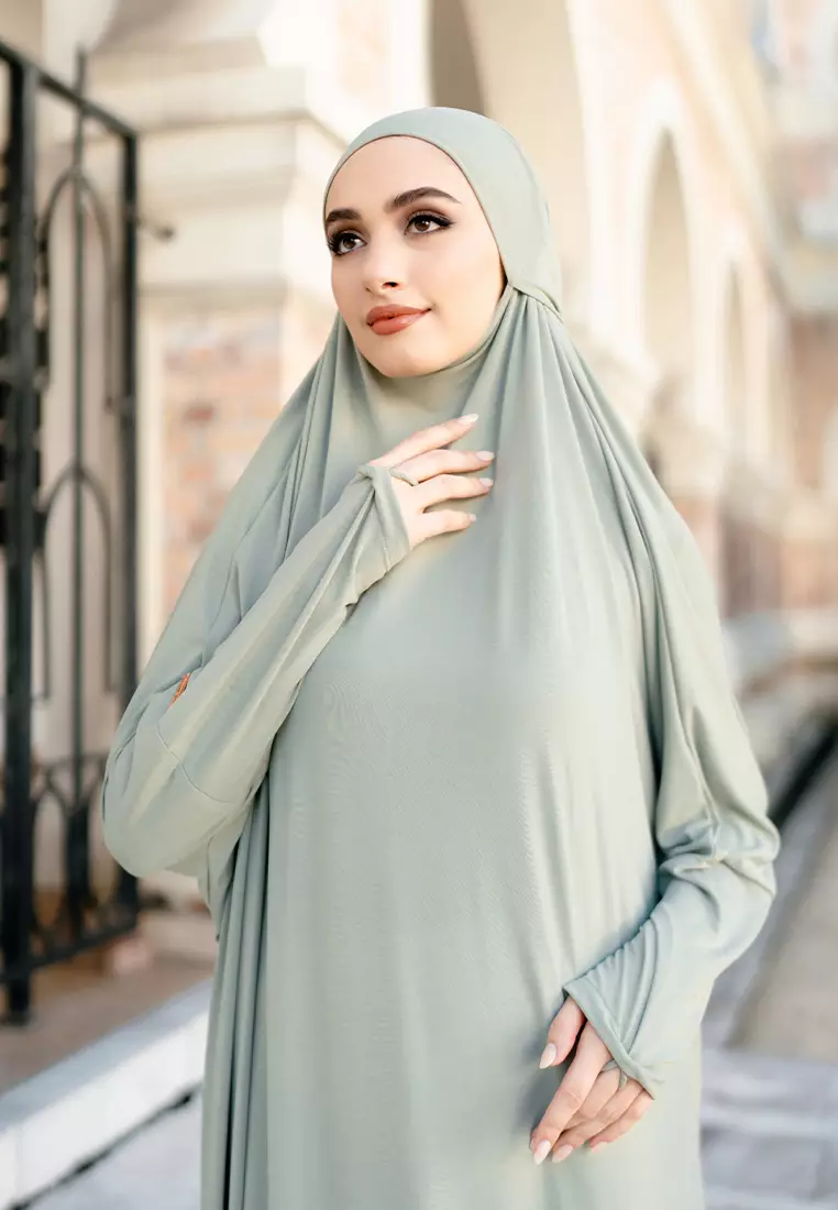 Shameera Abaya in Matcha (Lozy x Hamidah)