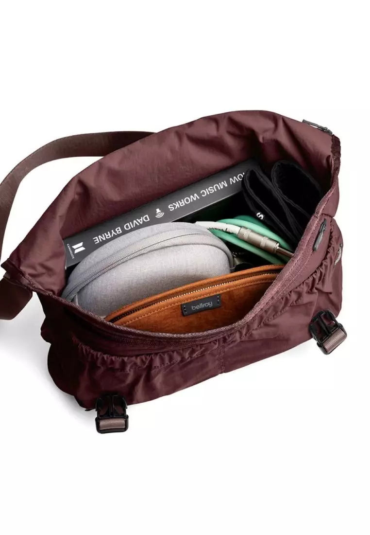 Bellroy Cinch Messenger Bag - Burgundy