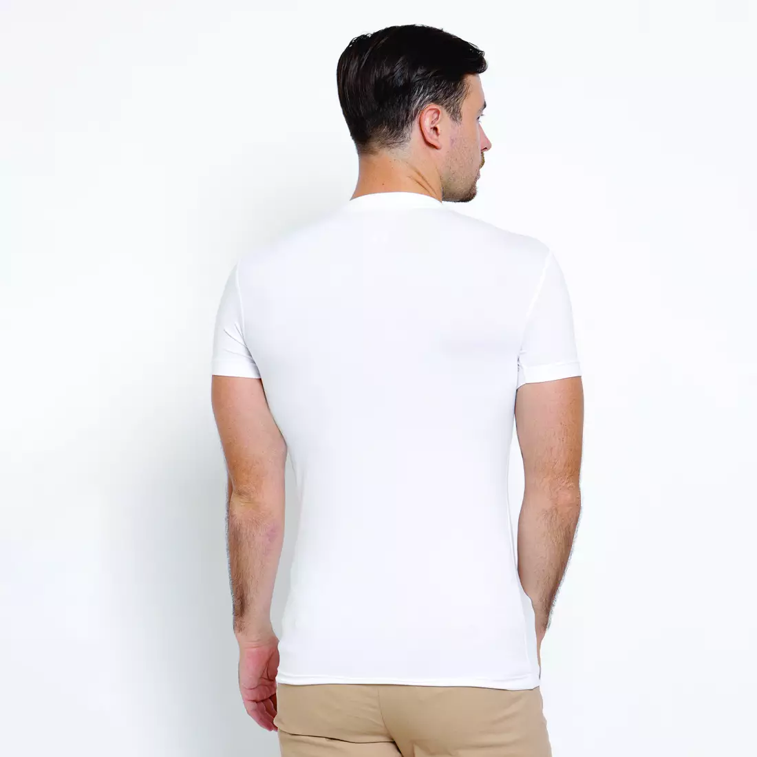 Kaos Dalam Pria Kerah V-Neck 1 pack / 3 pcs 