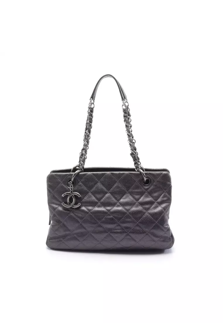 Chanel chic caviar clearance