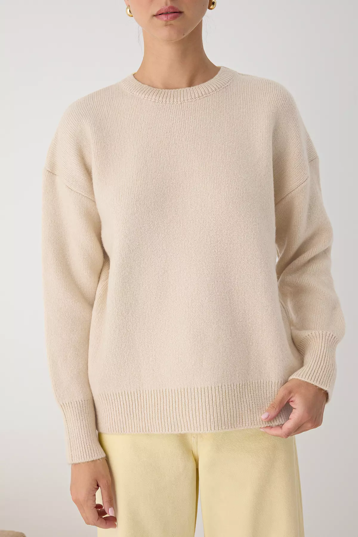 Wardrobe Essentials Bone Wool Premium Yarn Basic Wide Fit Knitwear Sweater | Twoaw26Kz65