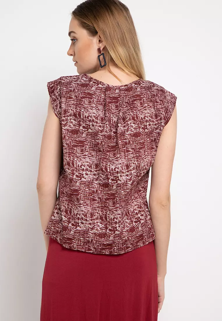 Julie Blouse In Maroon Print
