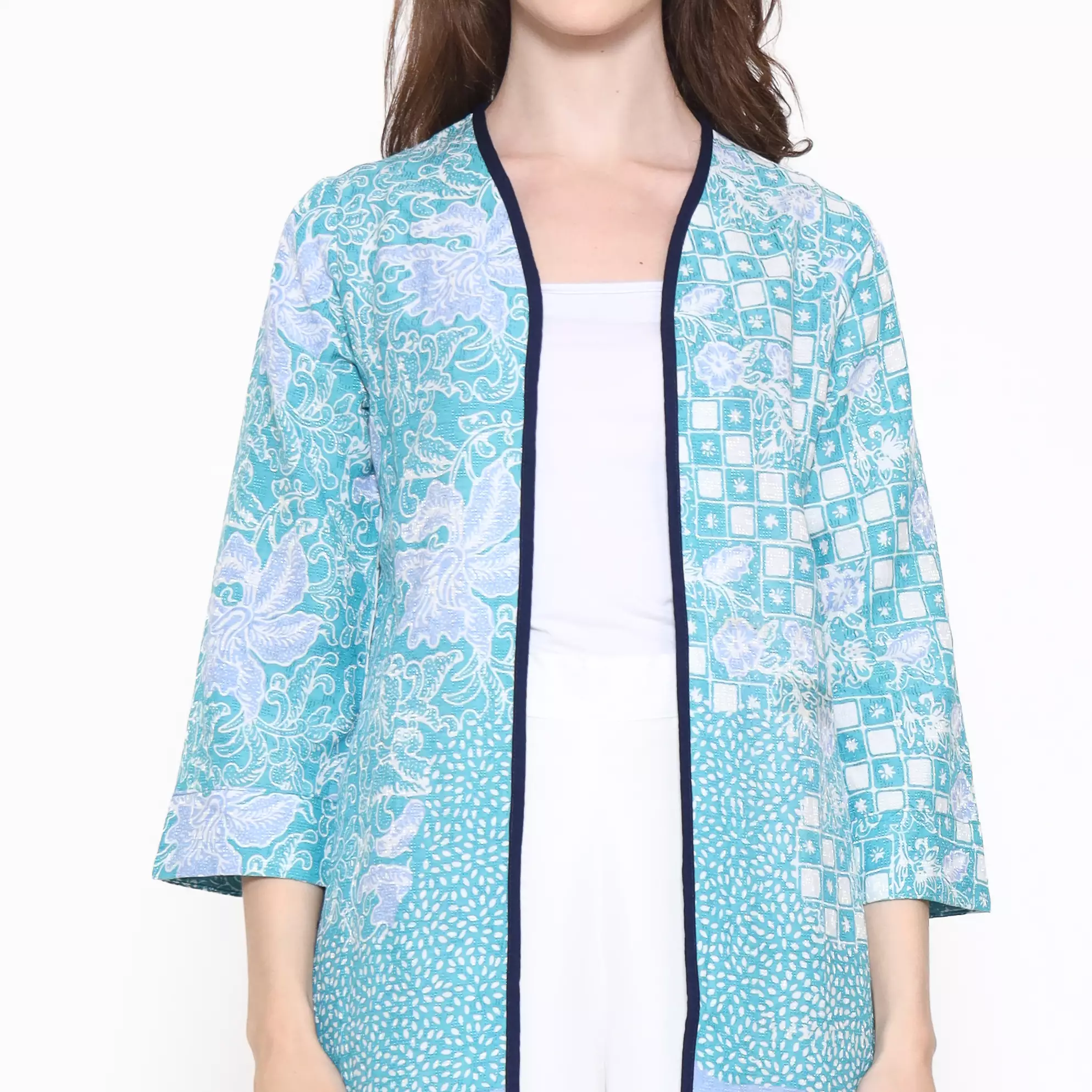 Blazer Batik Wanita - Bhatara Batik Myesha - Atasan Batik Modern Lengan Panjang