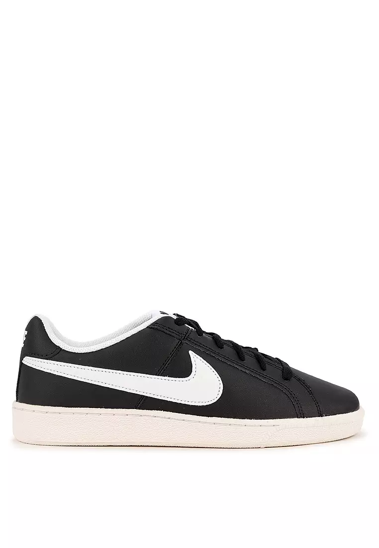 Court Royale Sneakers