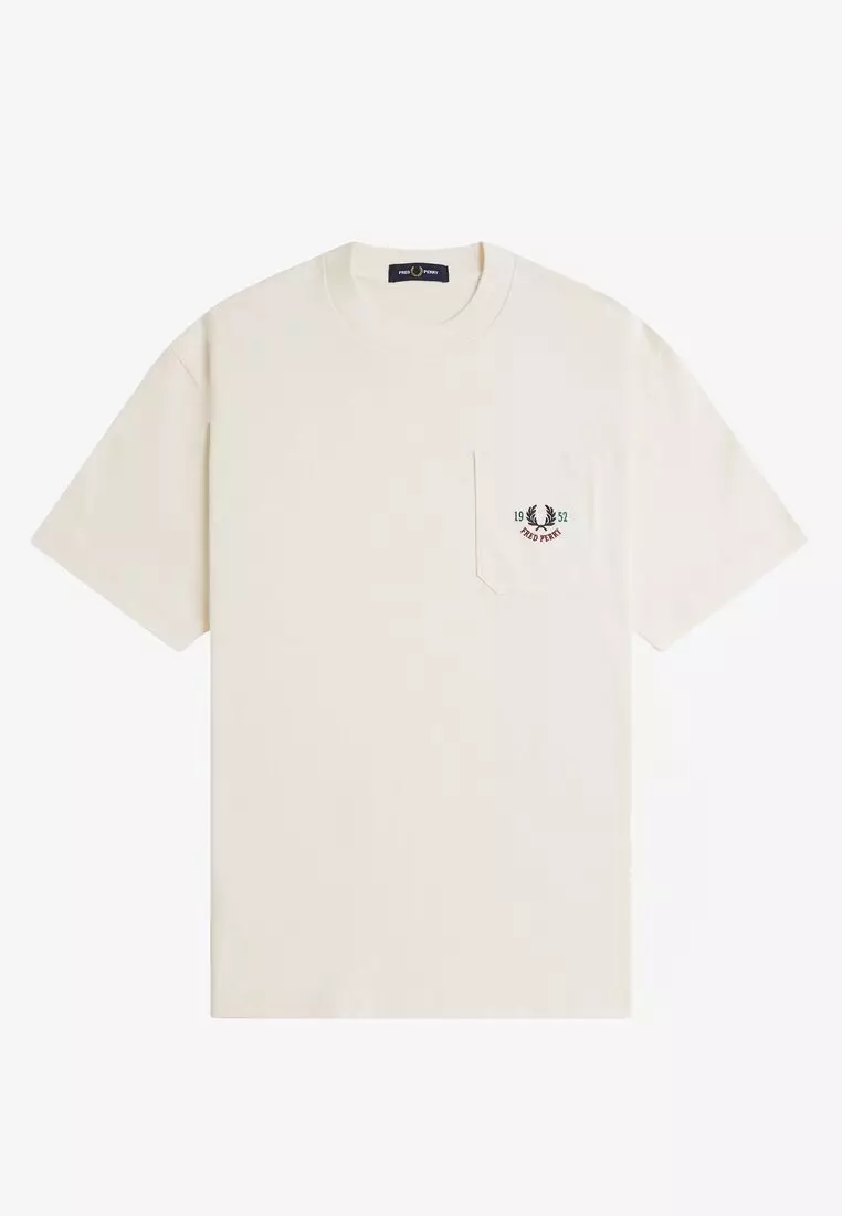 Buy Fred Perry Fred Perry M9827 RELAXED 1952 T-SHIRT (ECRU) 2025