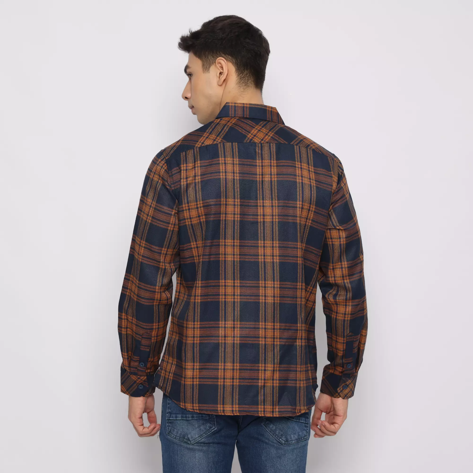 Platini Kemeja Pria Flanel Panjang Coklat 76365