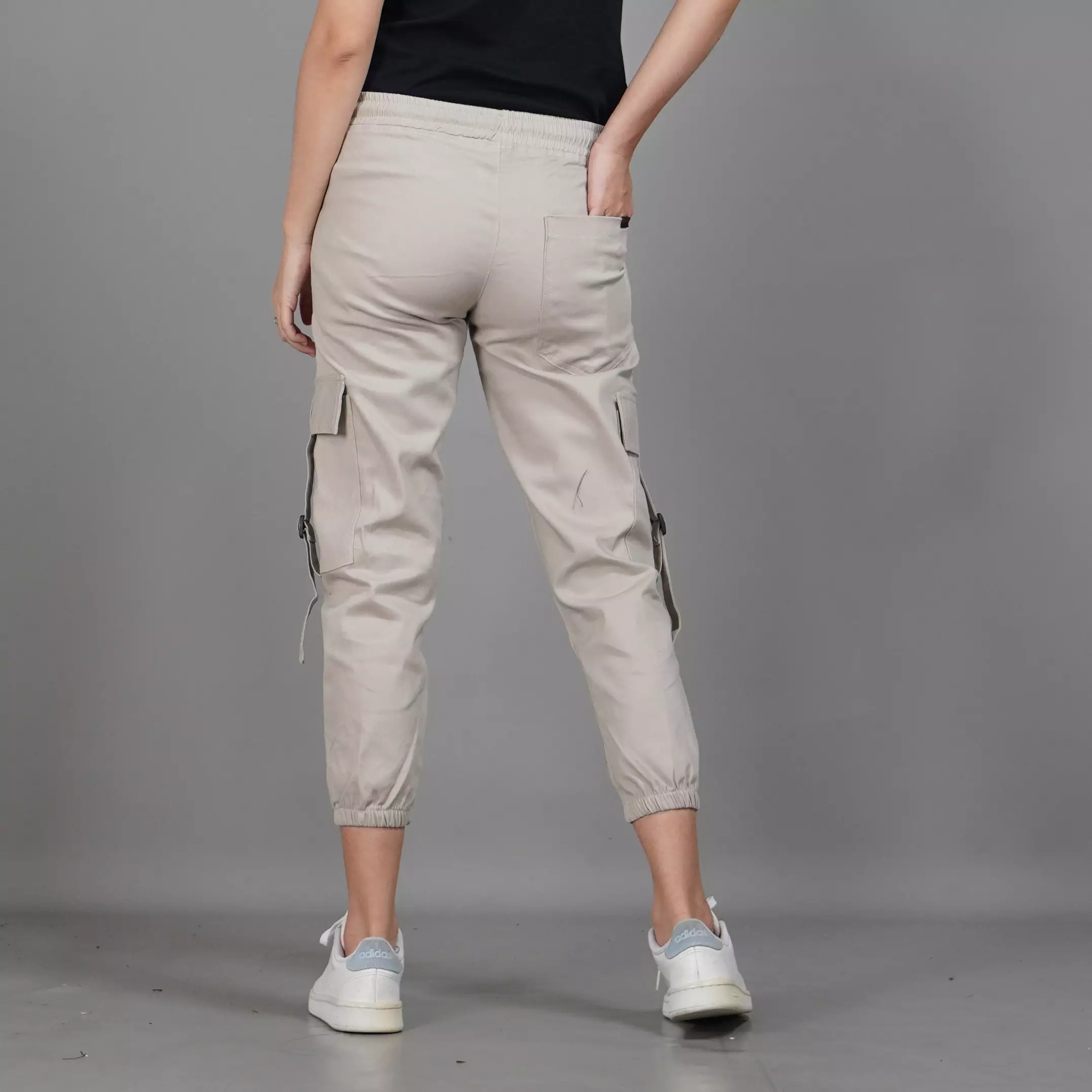 FIRA Cargo Jogger Pants Wanita Celana Cargo Jogger Cargo Pants 3/4 - KREM