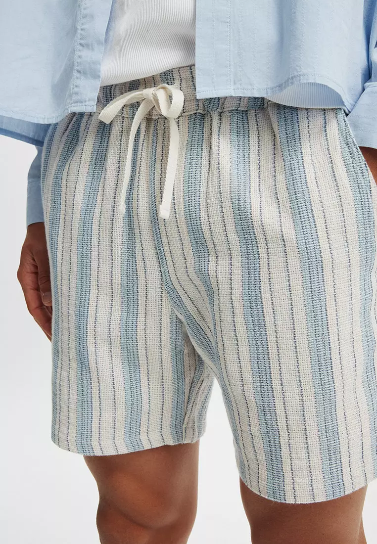 Easy Shorts