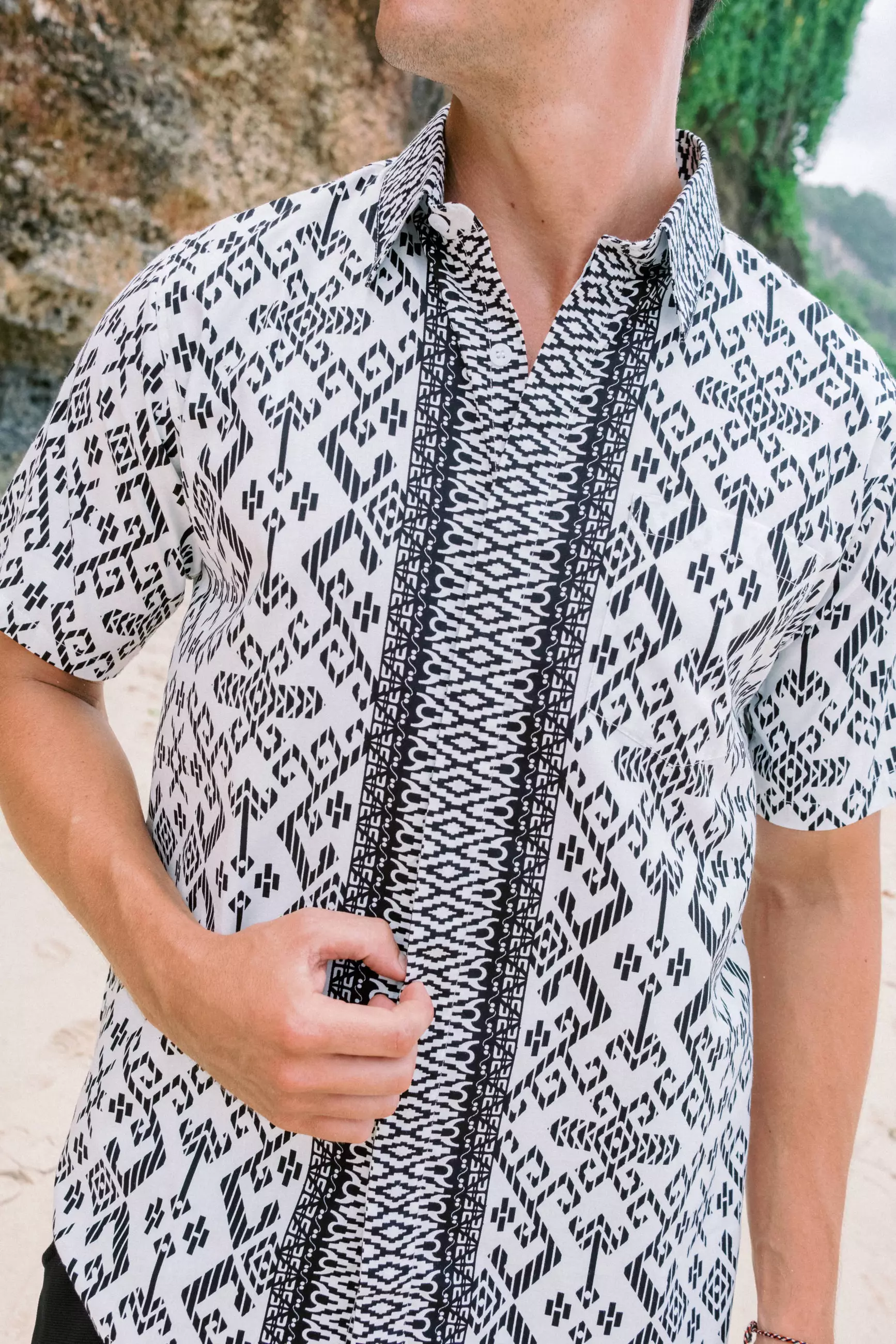 Kimono White Putih Kemeja Batik Pria Slim Fit Katun Lengan Pendek