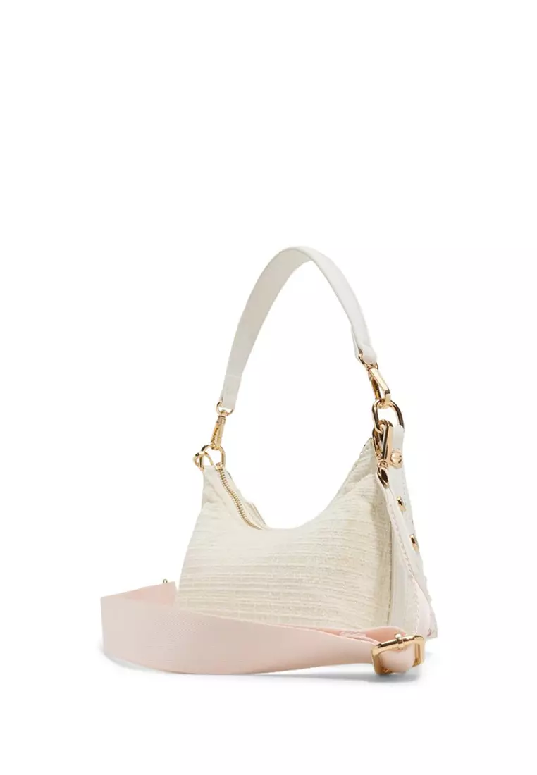 Alayaboucle Shoulder Bag