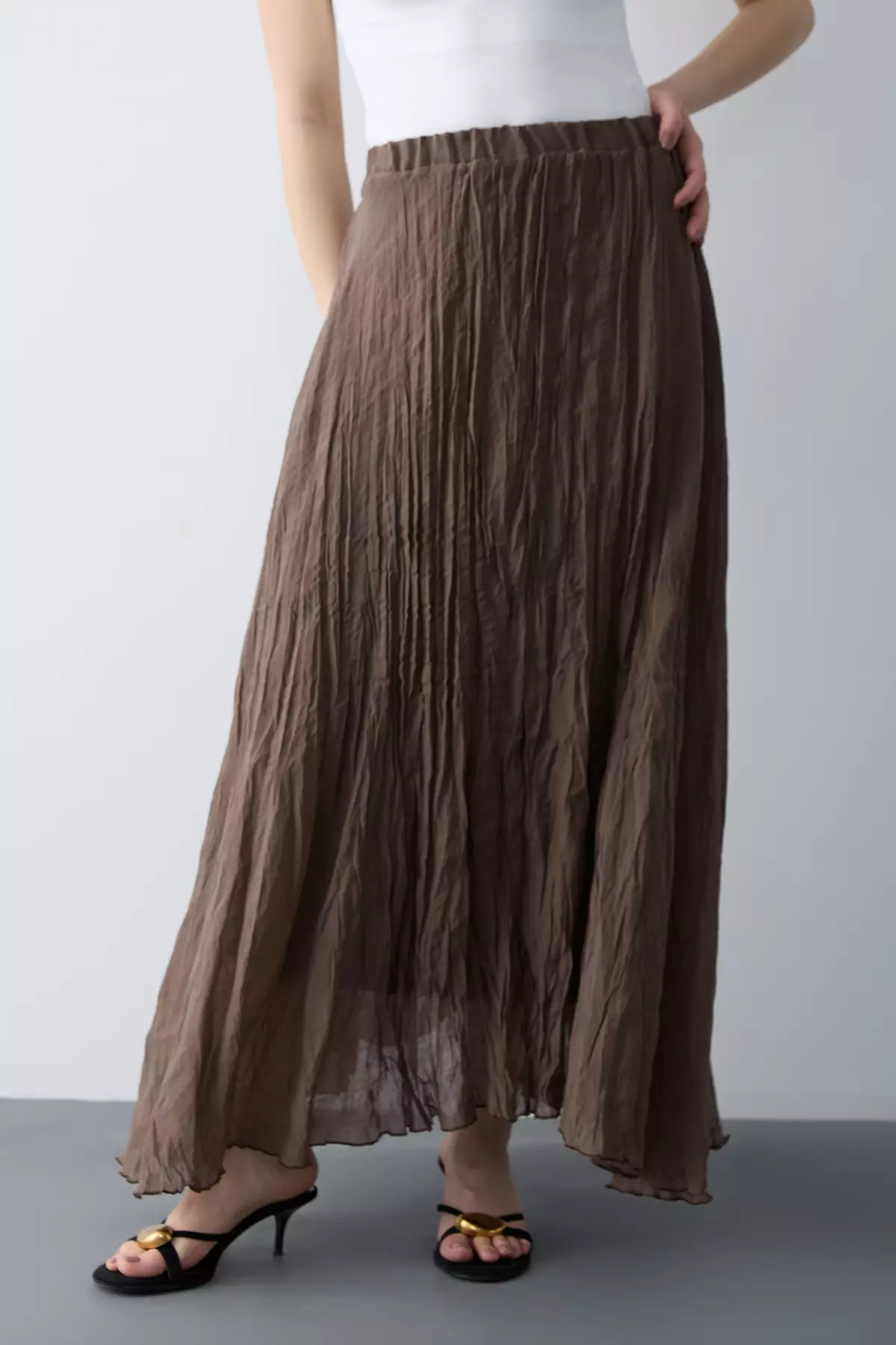 Brown Crinkled Lined Maxi Asymmetrical Skirt Twoss26Et16