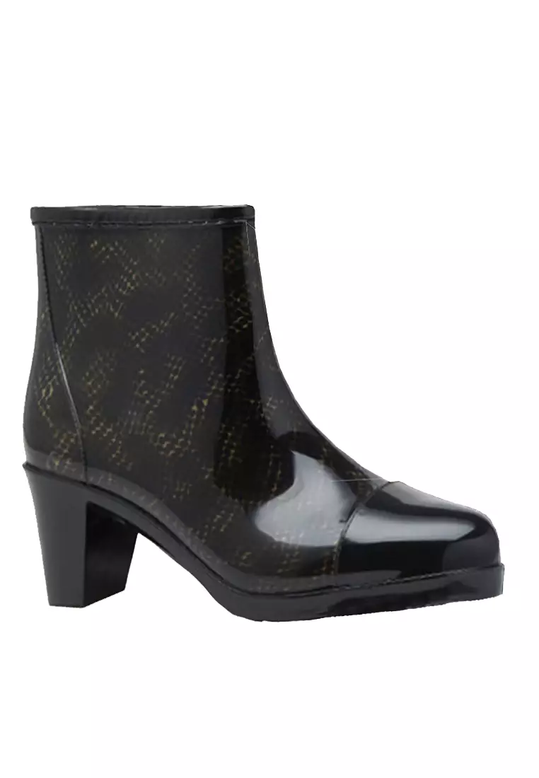Discount on Twenty Eight Shoes  shoes - SKU: VANSA Colourblock Mid Heel Rain Boots VSW-R1613