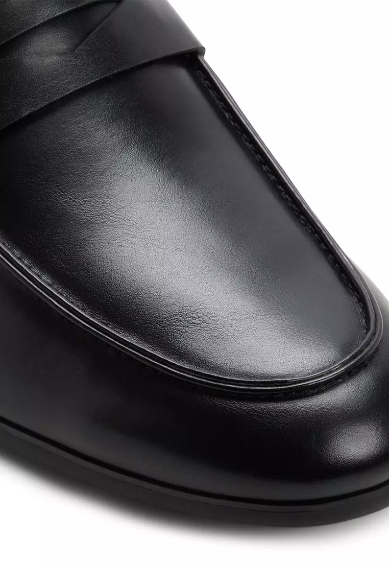 Lavenza Loafers