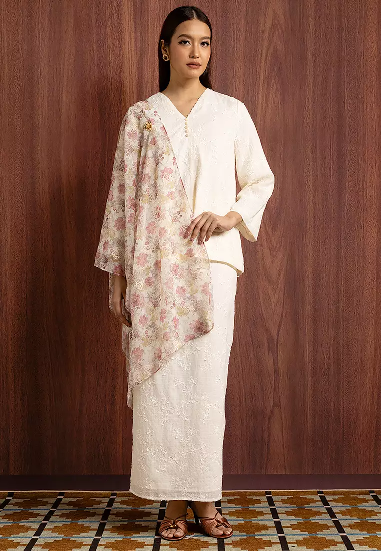 NORA KURUNG SET WITH SHAWL