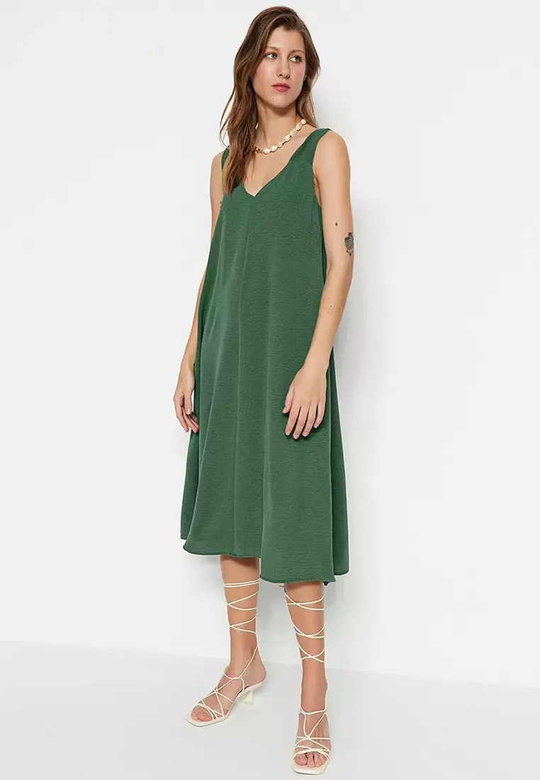 Relaxed Cut Midi Woven Dress