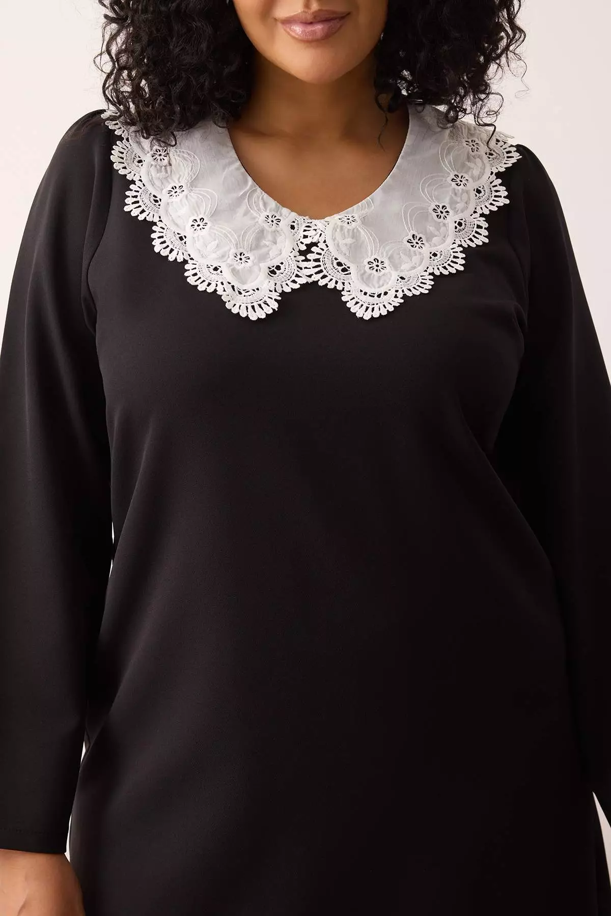 Black Collar Detailed Mini Shally Woven Plus Size Dress