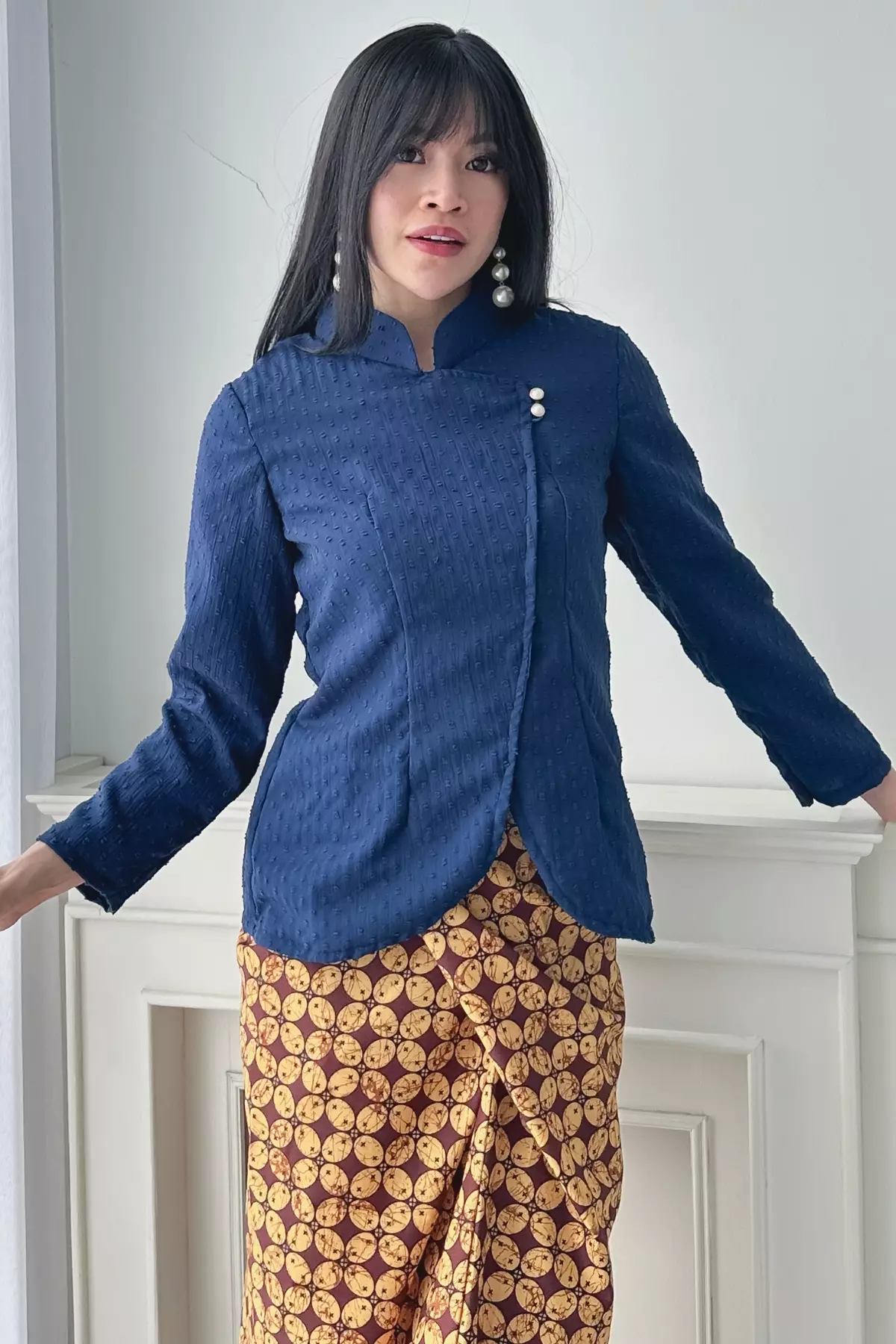 Jeng Dipha Rubiah Biru Kebaya Janggan