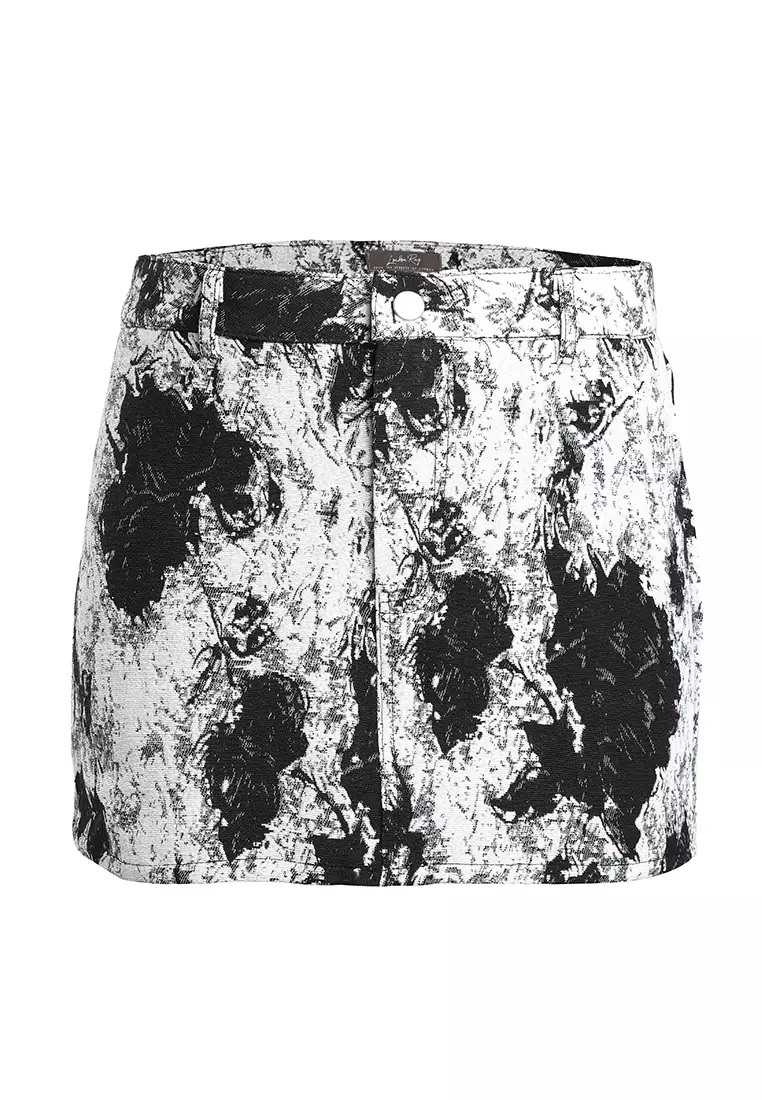 Rok Mini Jacquard Motif Bunga Warna Hitam