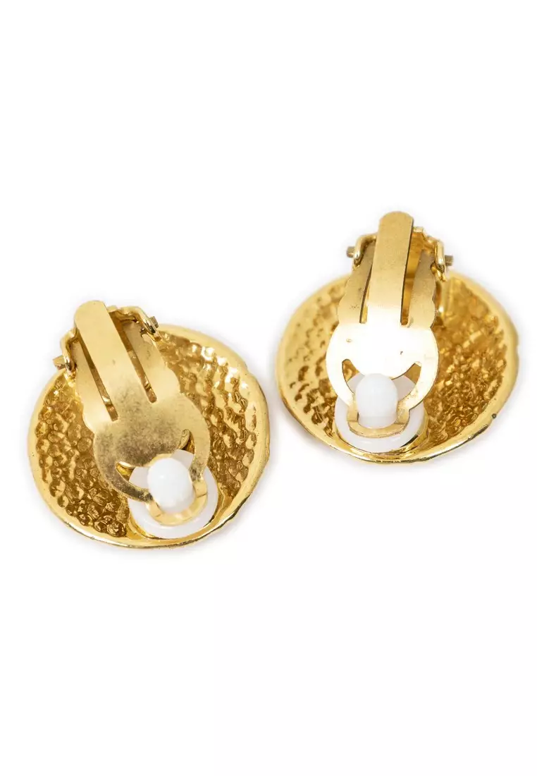 Pre-Loved CC Round Clip On Earrings