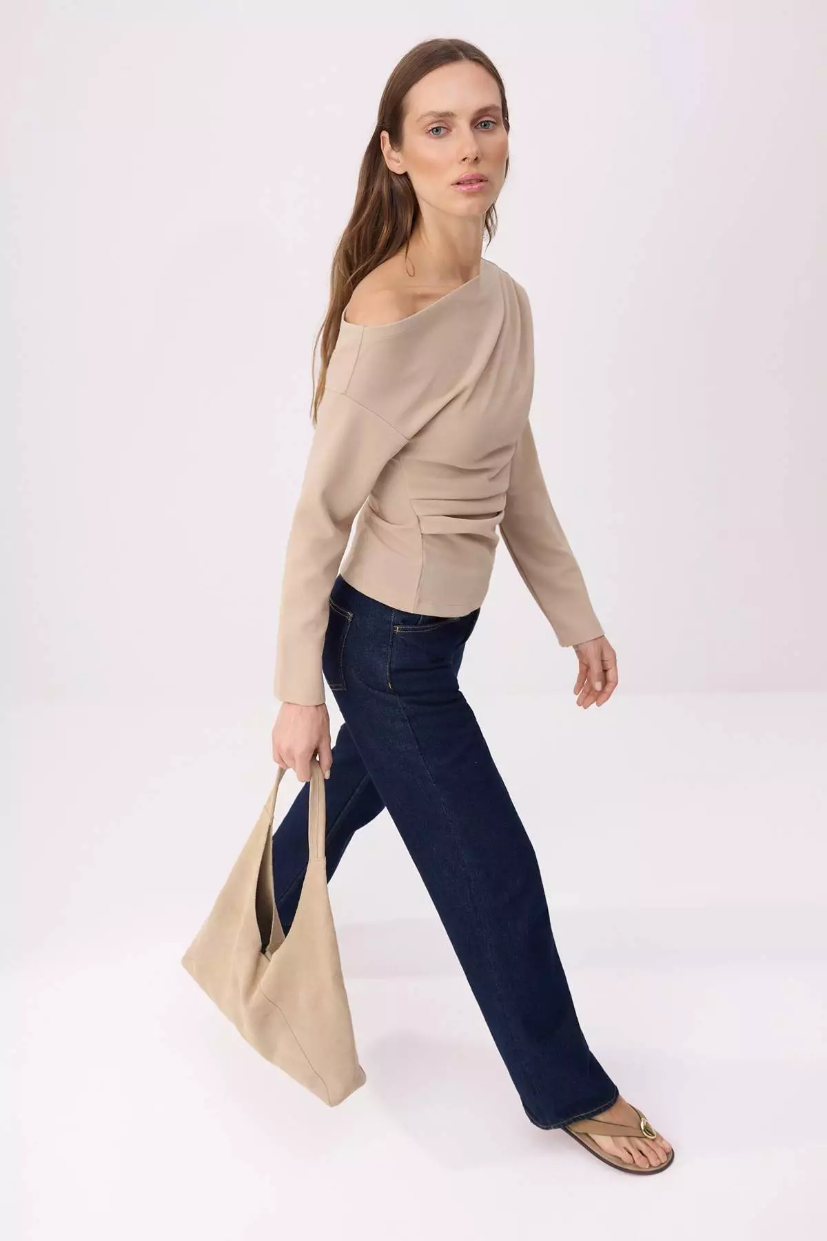 Stone Shirring/Drape Detailed Draped Asymmetric Collar Knitted Blouse Twoaw26Bz138