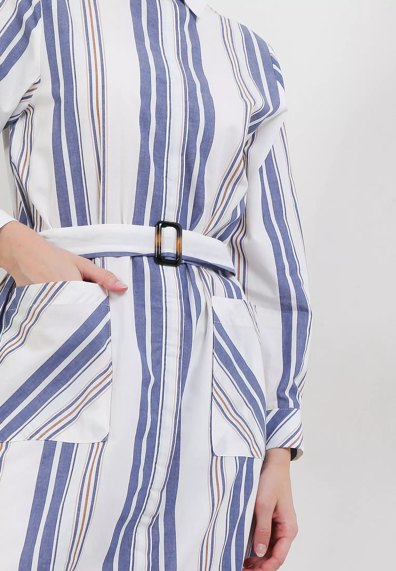 MFMW Sartika Midi Dress Gamis Broken White Motif Garis Navy