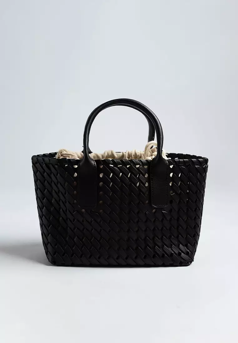 Alyna Weave Bucket Bag