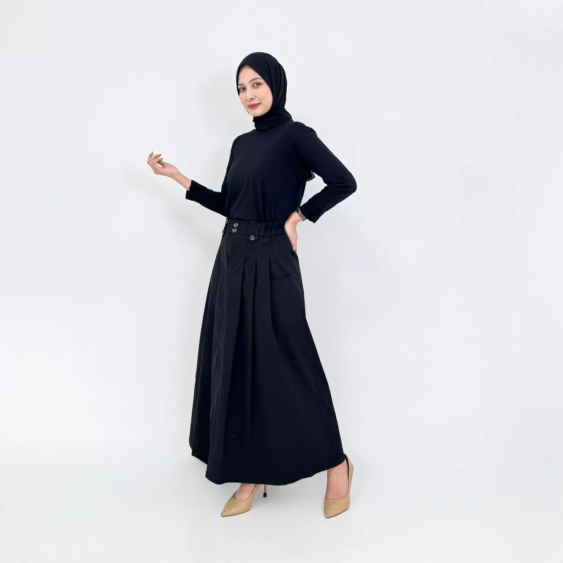 Rok Panjang Flare Basic Mika - HITAM